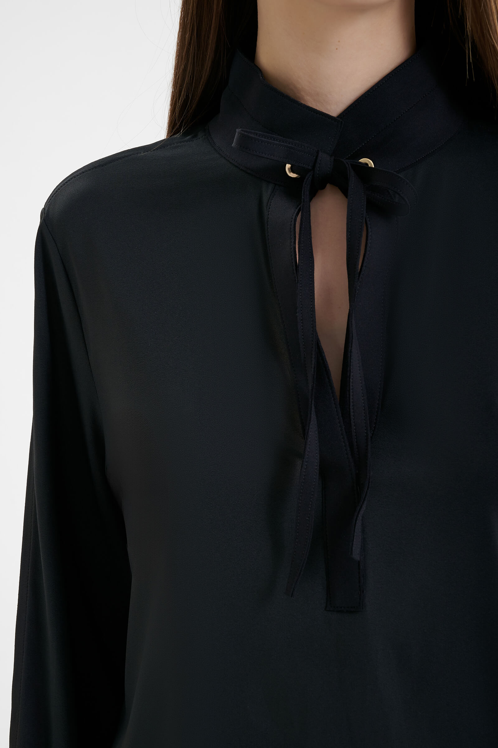 Блузка с воротником-стойкой Shan 