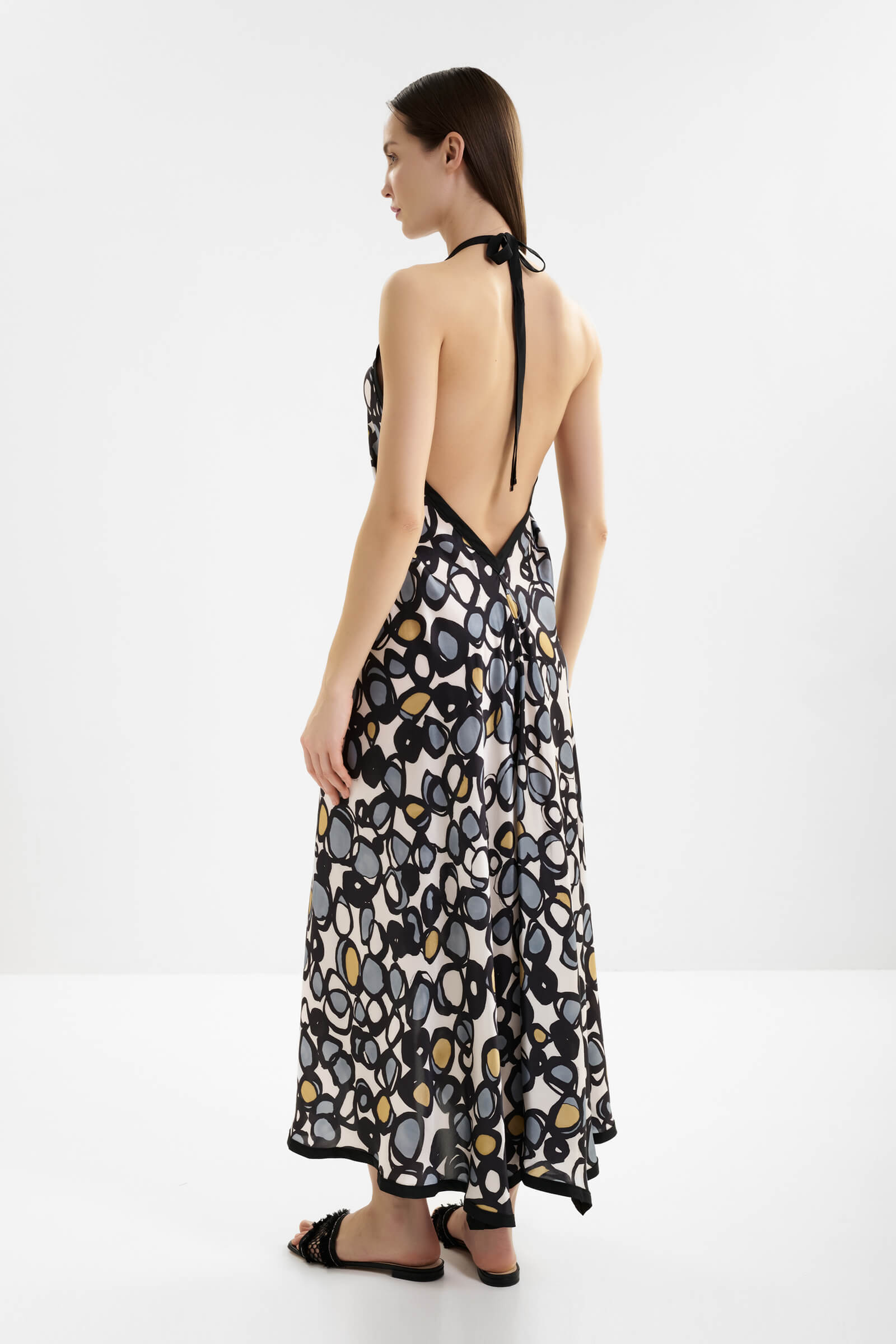 Шелковое платье с открытой спиной Shan 