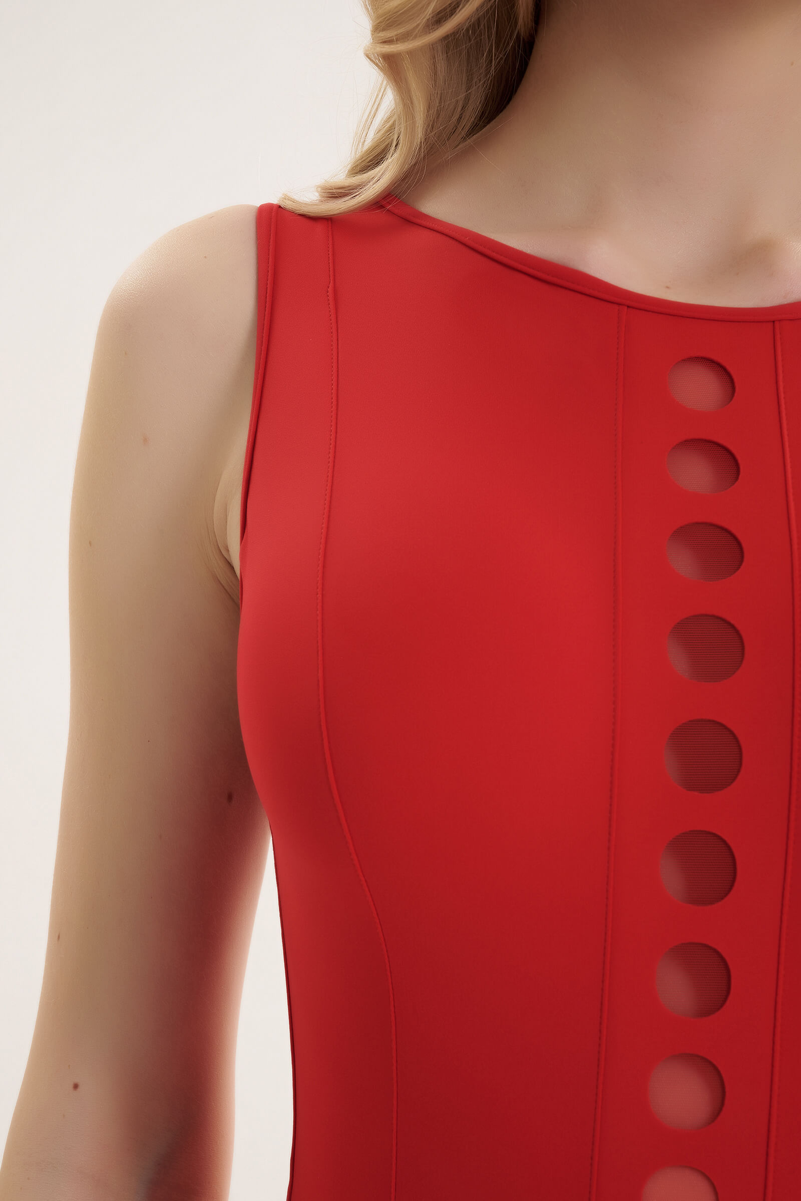 Слитный купальник без косточек Shan 