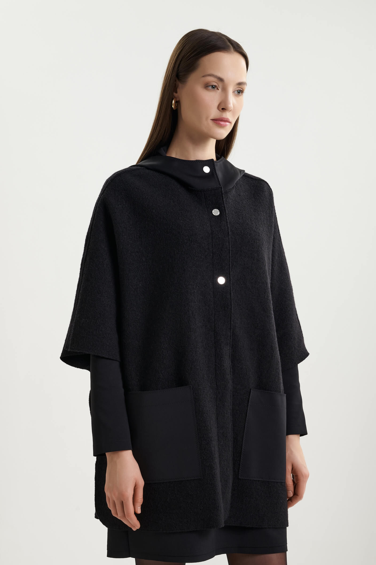 Пончо из 100% шерсти с капюшоном Shan 