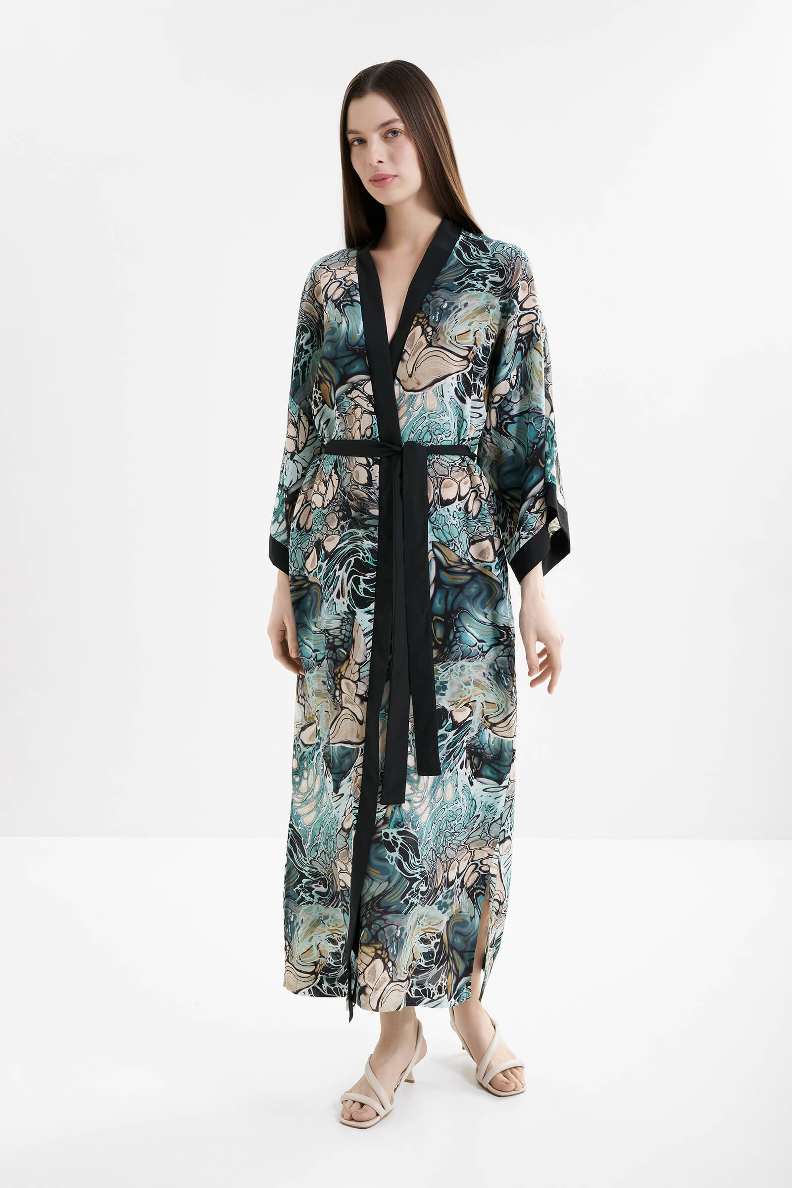 Шелковый пляжный халат Shan 