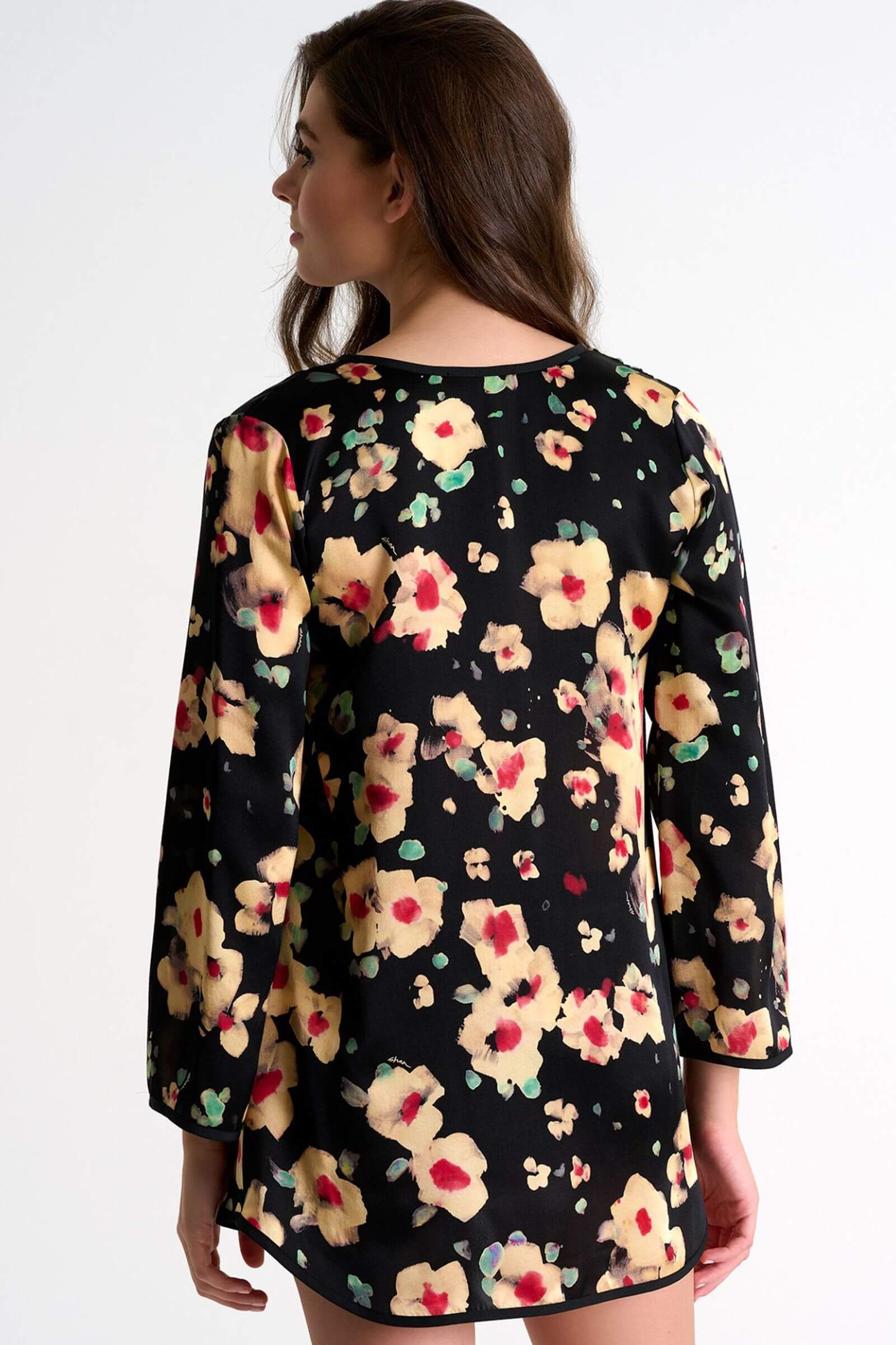 Блузка с V-образным вырезом Shan 