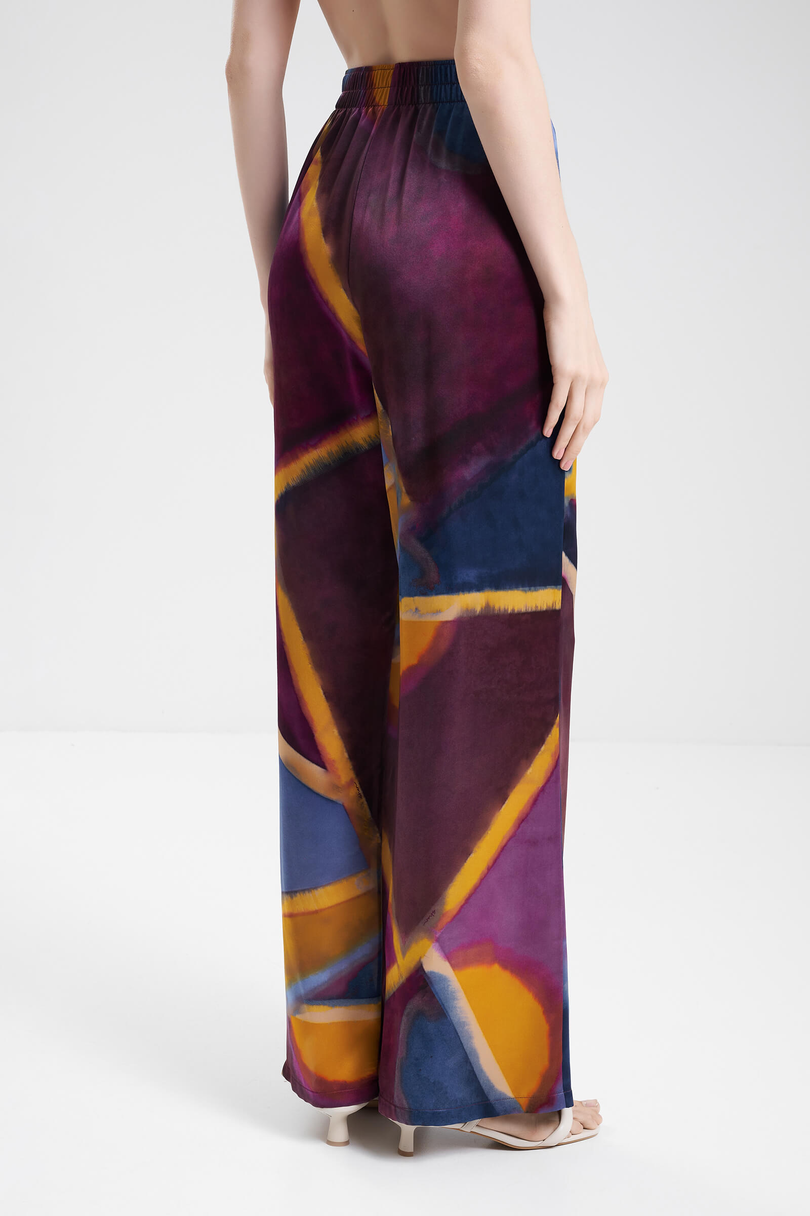 Брюки из 100% шелка Shan 