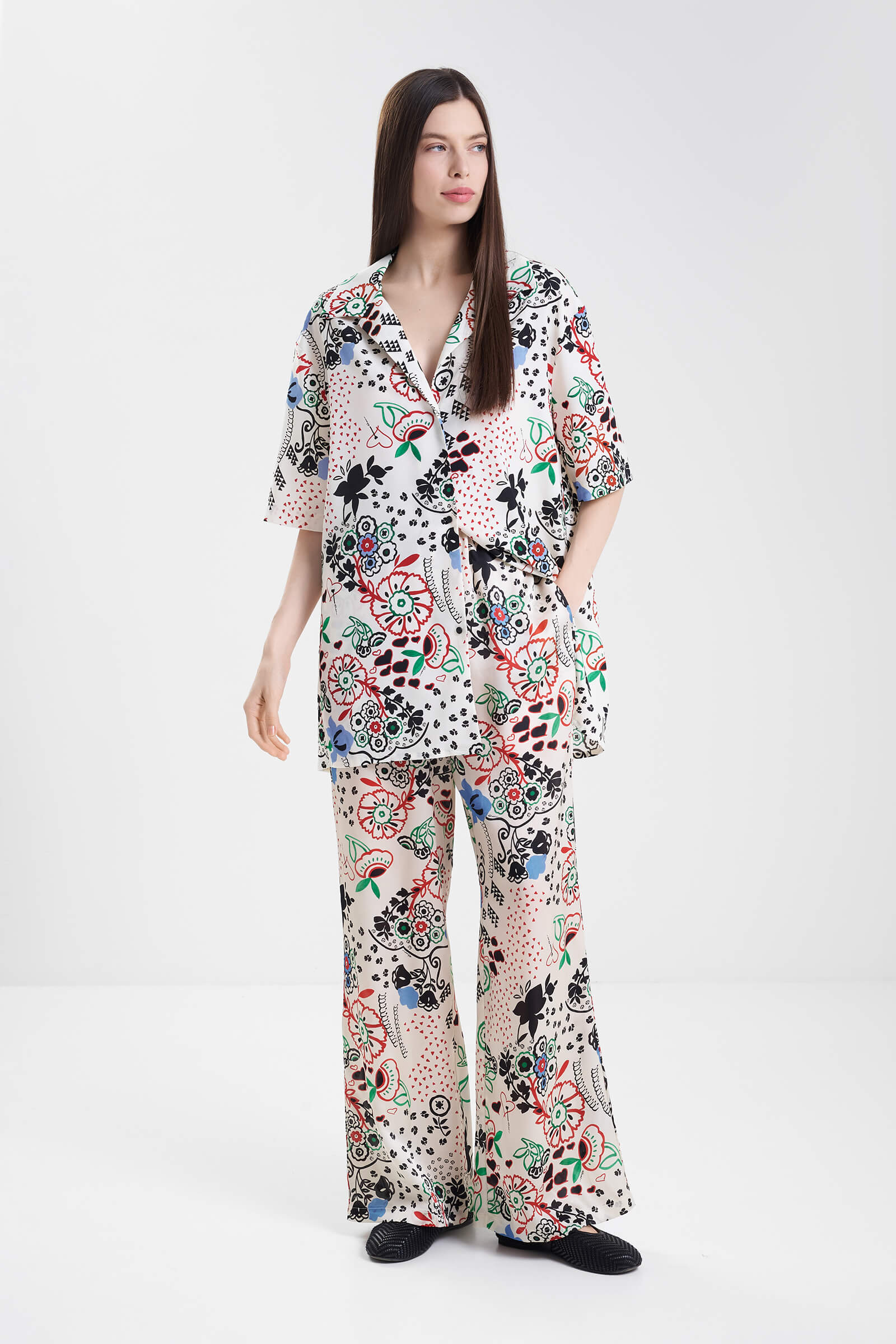 Брюки из 100% шелка Shan 