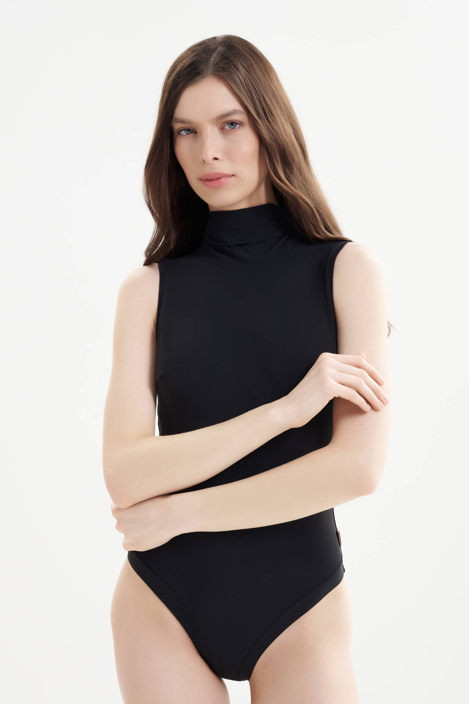 Слитный купальник с воротником-аскот Shan 