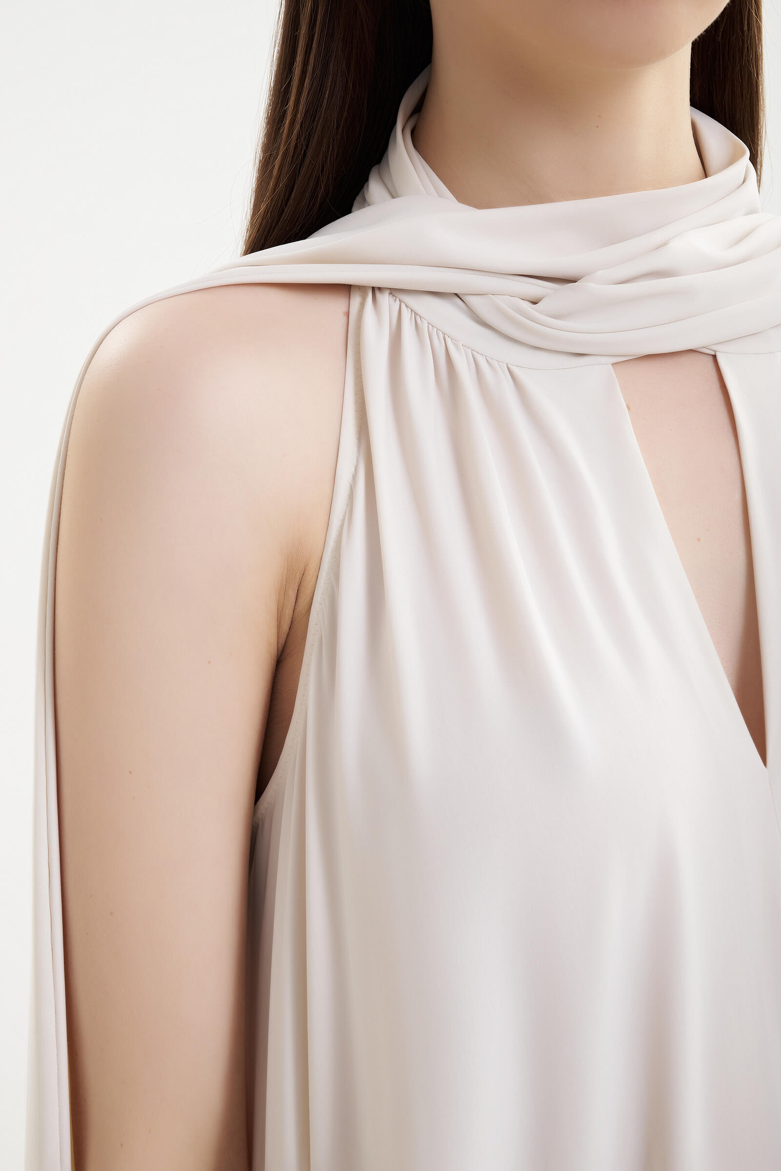 Платье макси с воротником-аскот Shan 