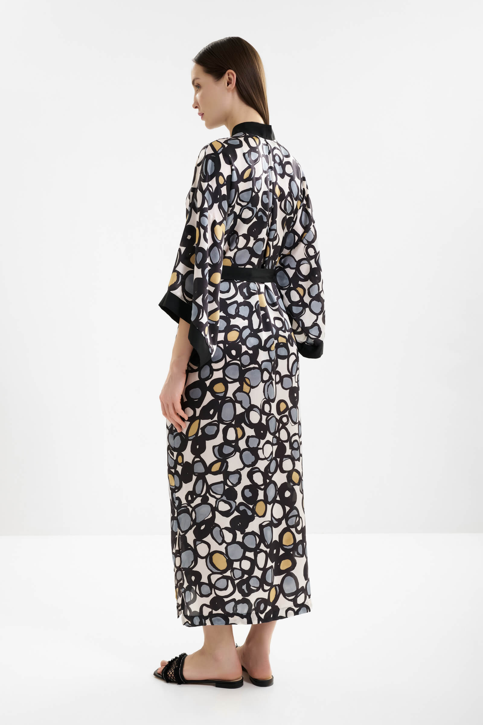 Шелковый пляжный халат Shan 