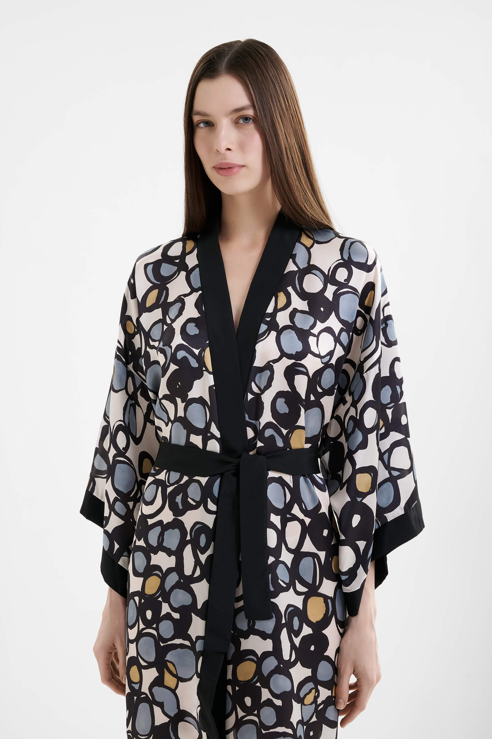 Шелковый пляжный халат Shan 