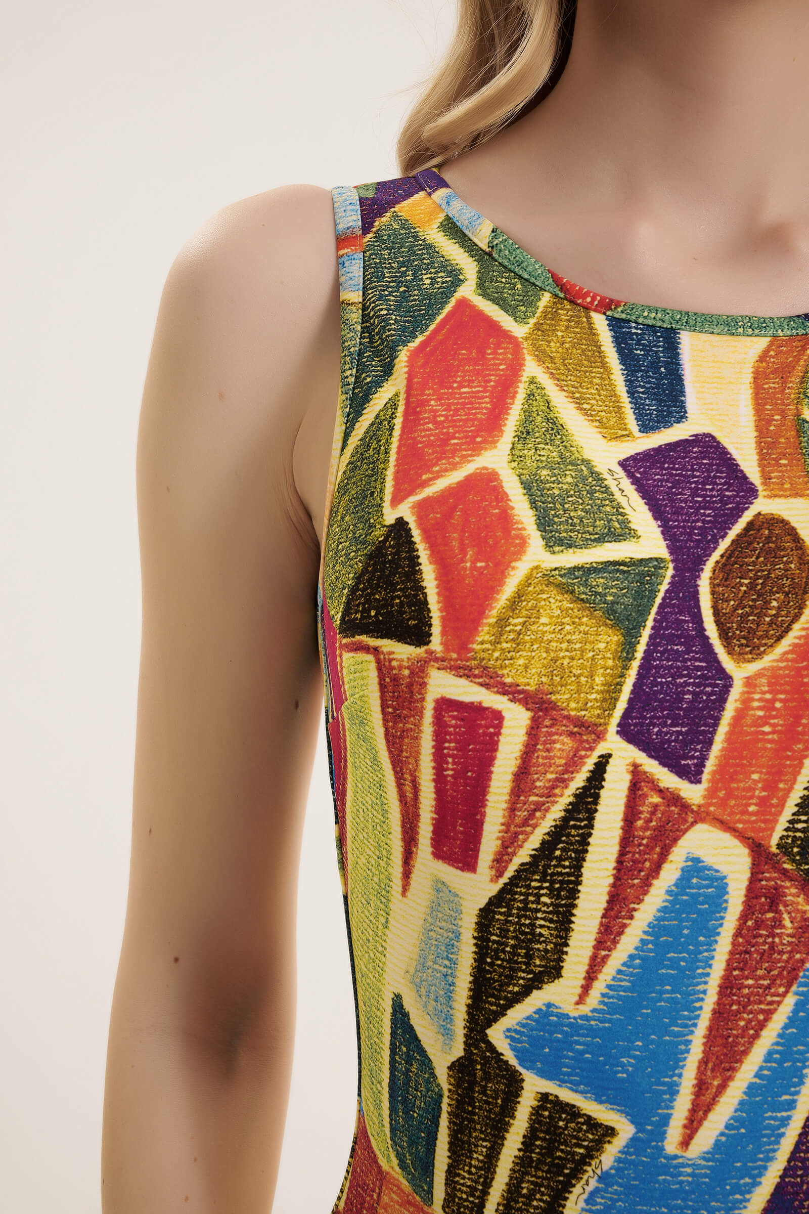 Слитный купальник на косточках Shan 