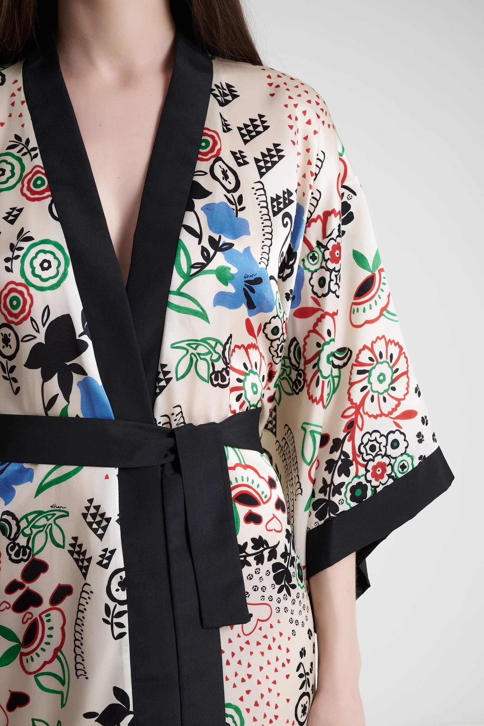 Пляжный халат из 100% шелка Shan 