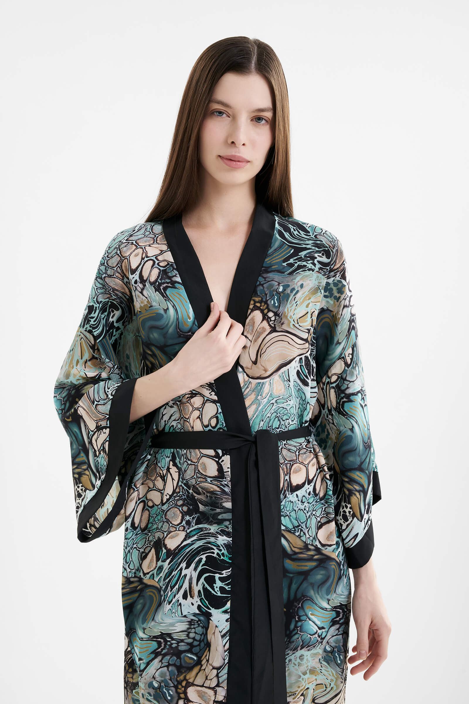 Шелковый пляжный халат Shan 