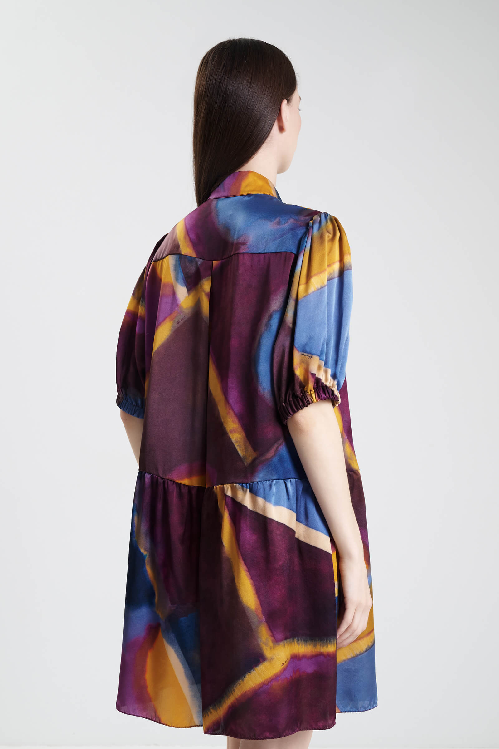 Платье-рубашка из 100% шелка Shan 