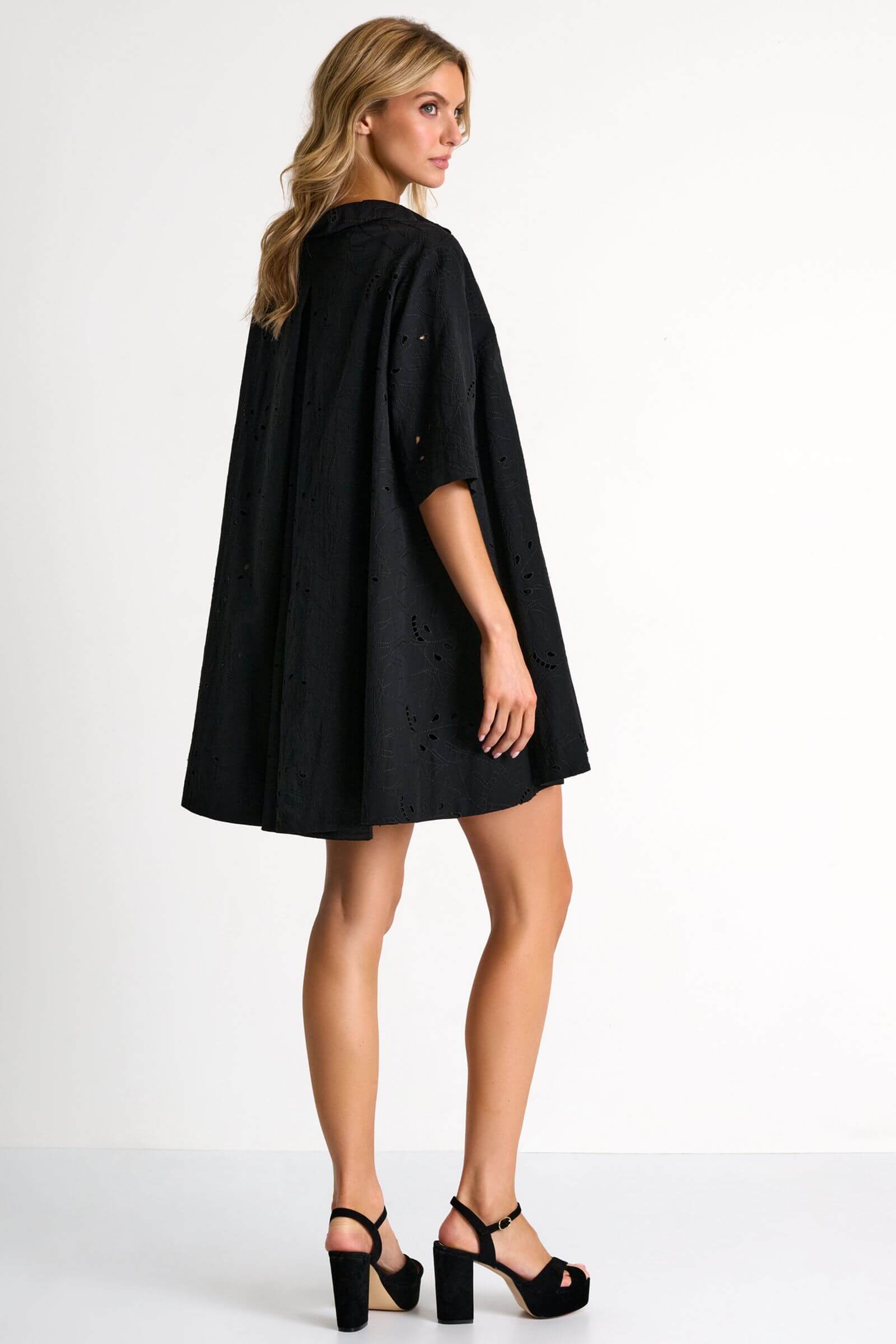 Короткое платье свободного кроя Shan 