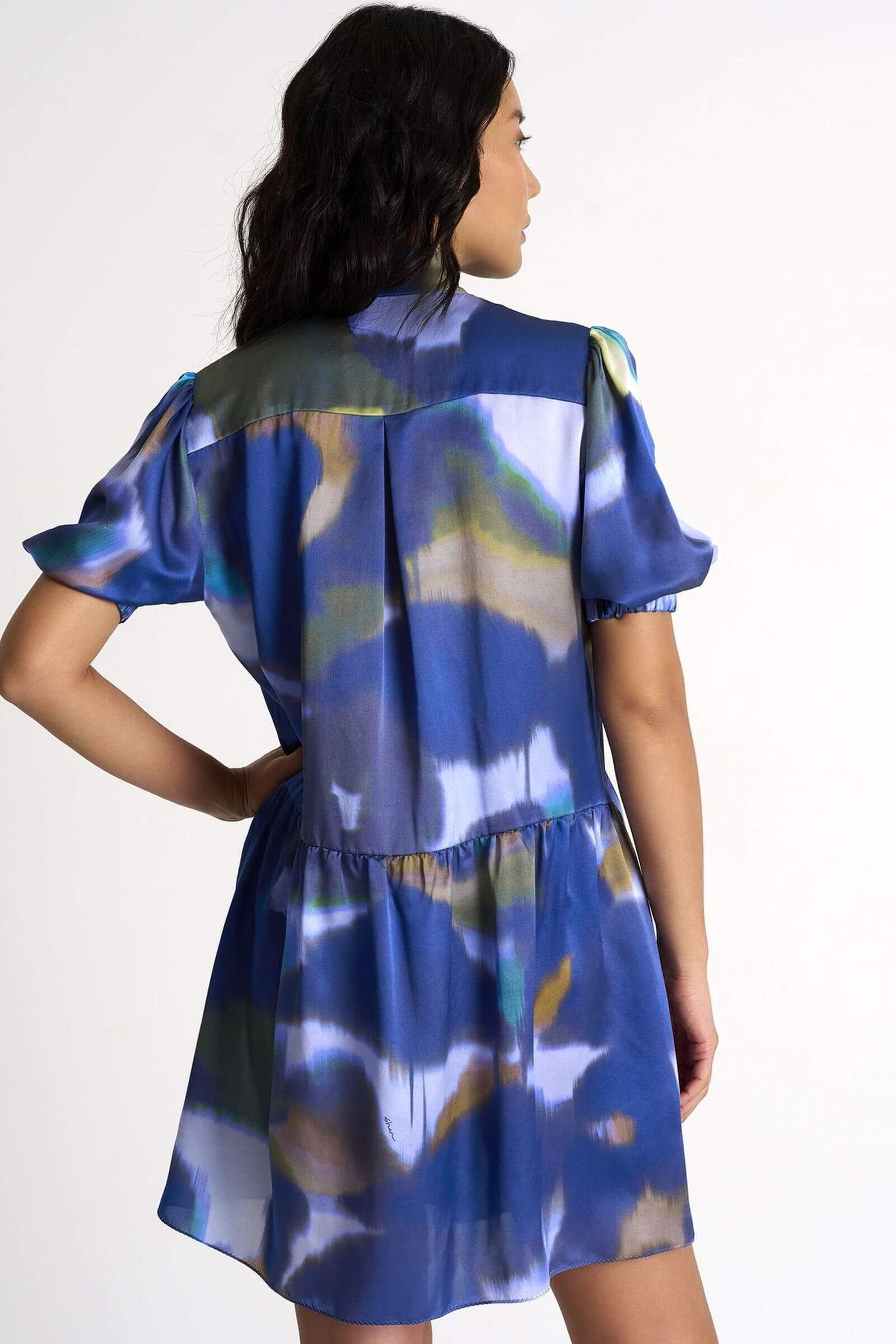 Платье-рубашка из 100% шелка Shan 