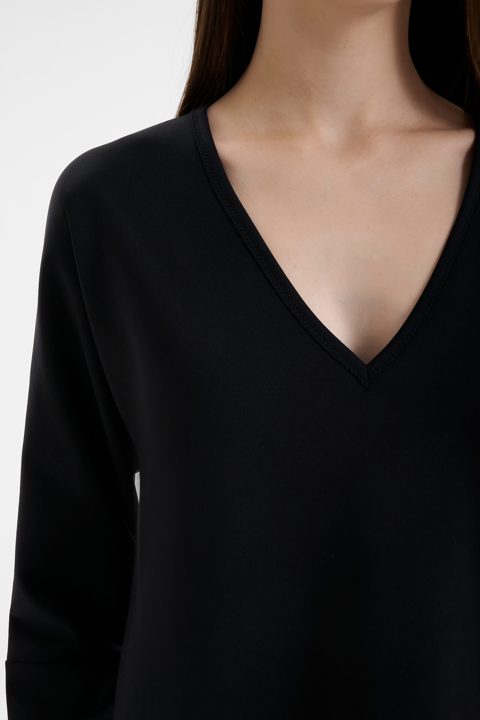 Короткое платье с длинным рукавом Shan 