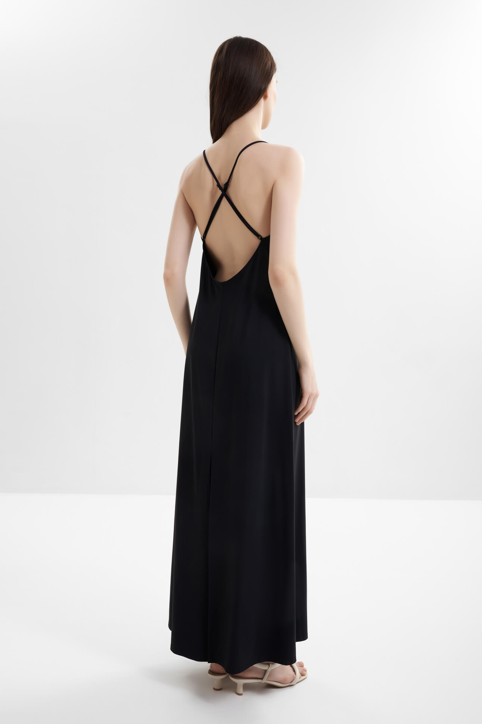 Платье с открытой спиной Shan 