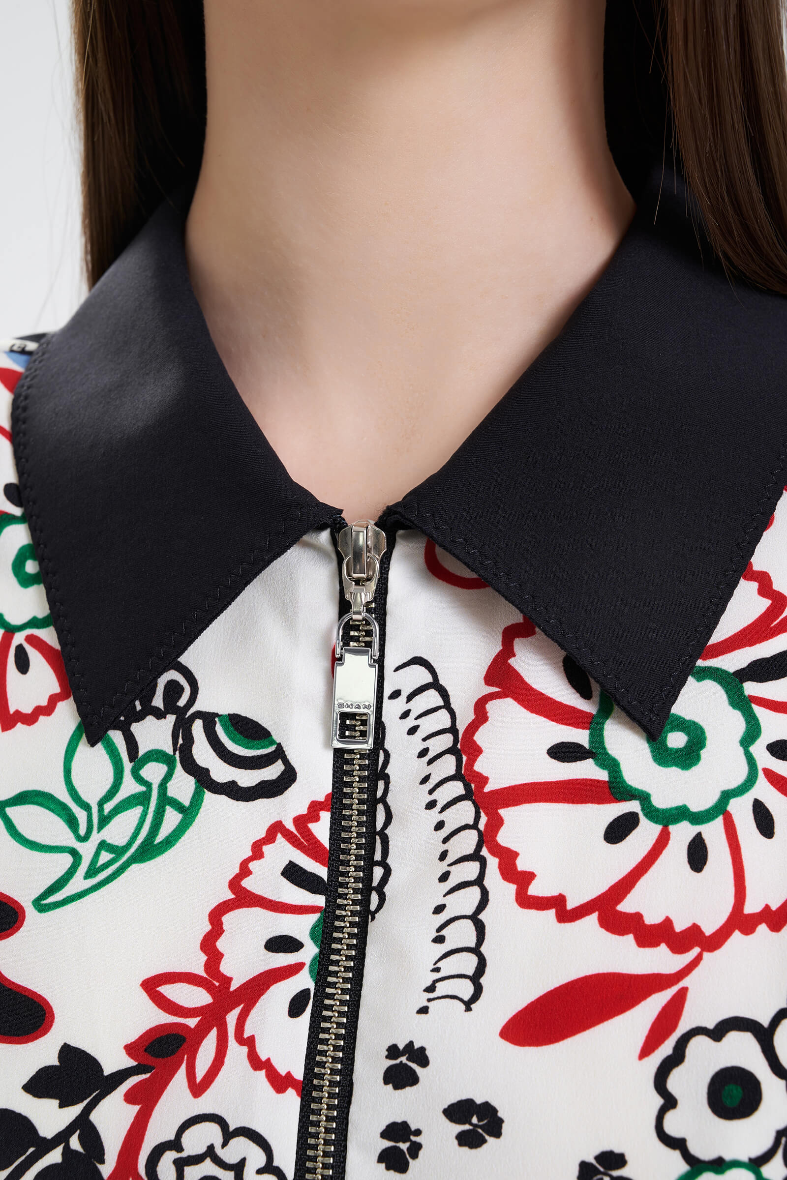 Легкий кардиган на молнии Shan 