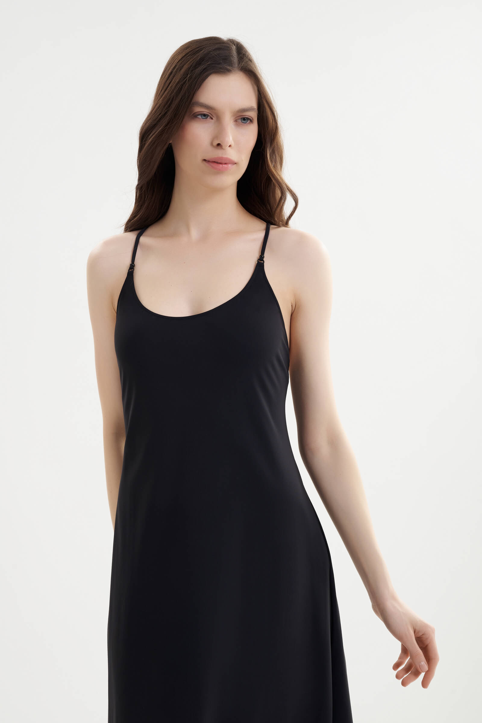 Платье с открытой спиной Shan 