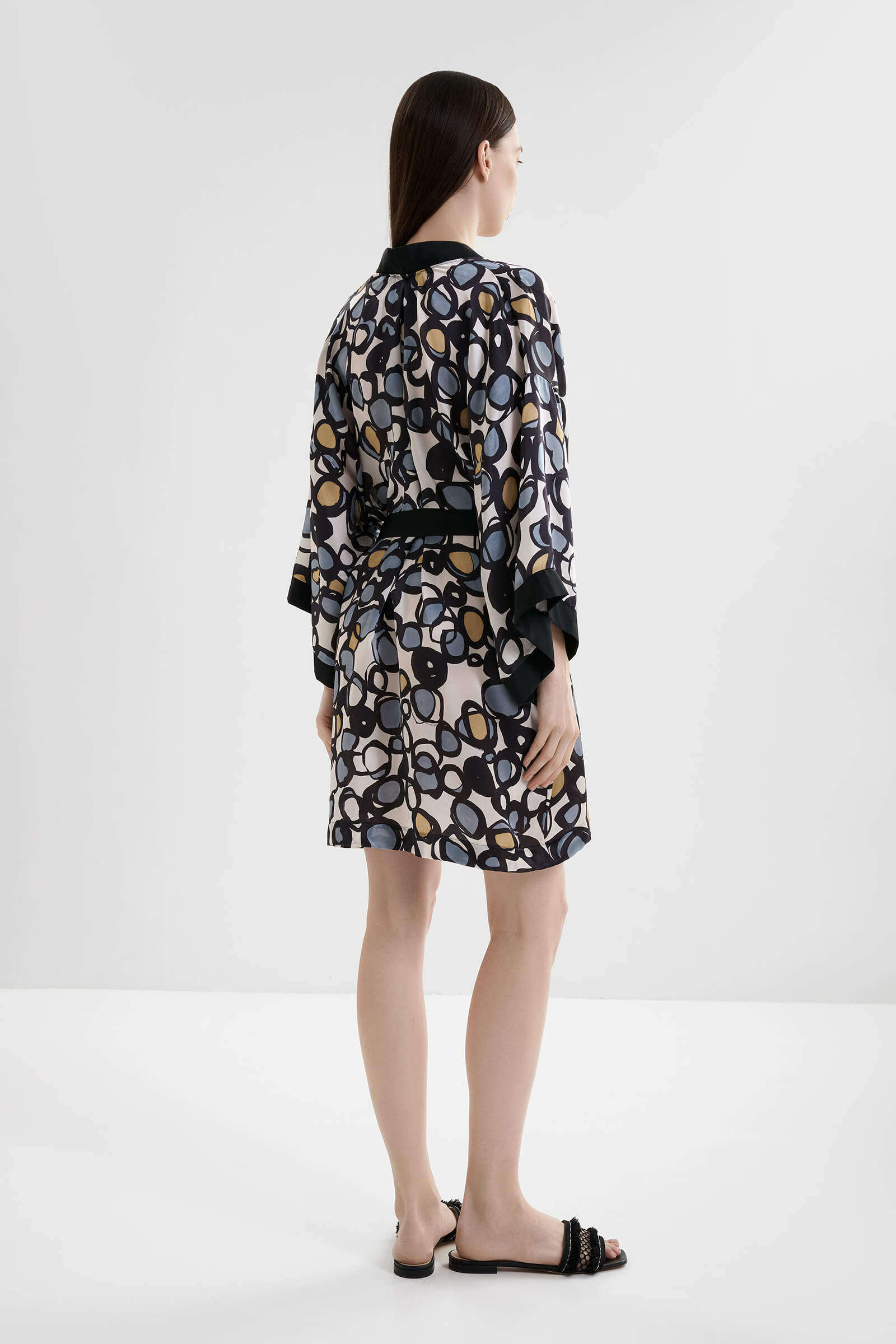 Шелковый пляжный халат Shan 