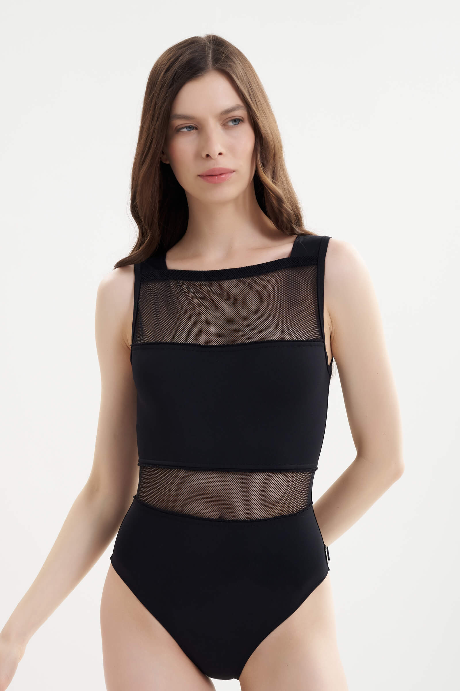 Слитный купальник с открытой спиной Shan 