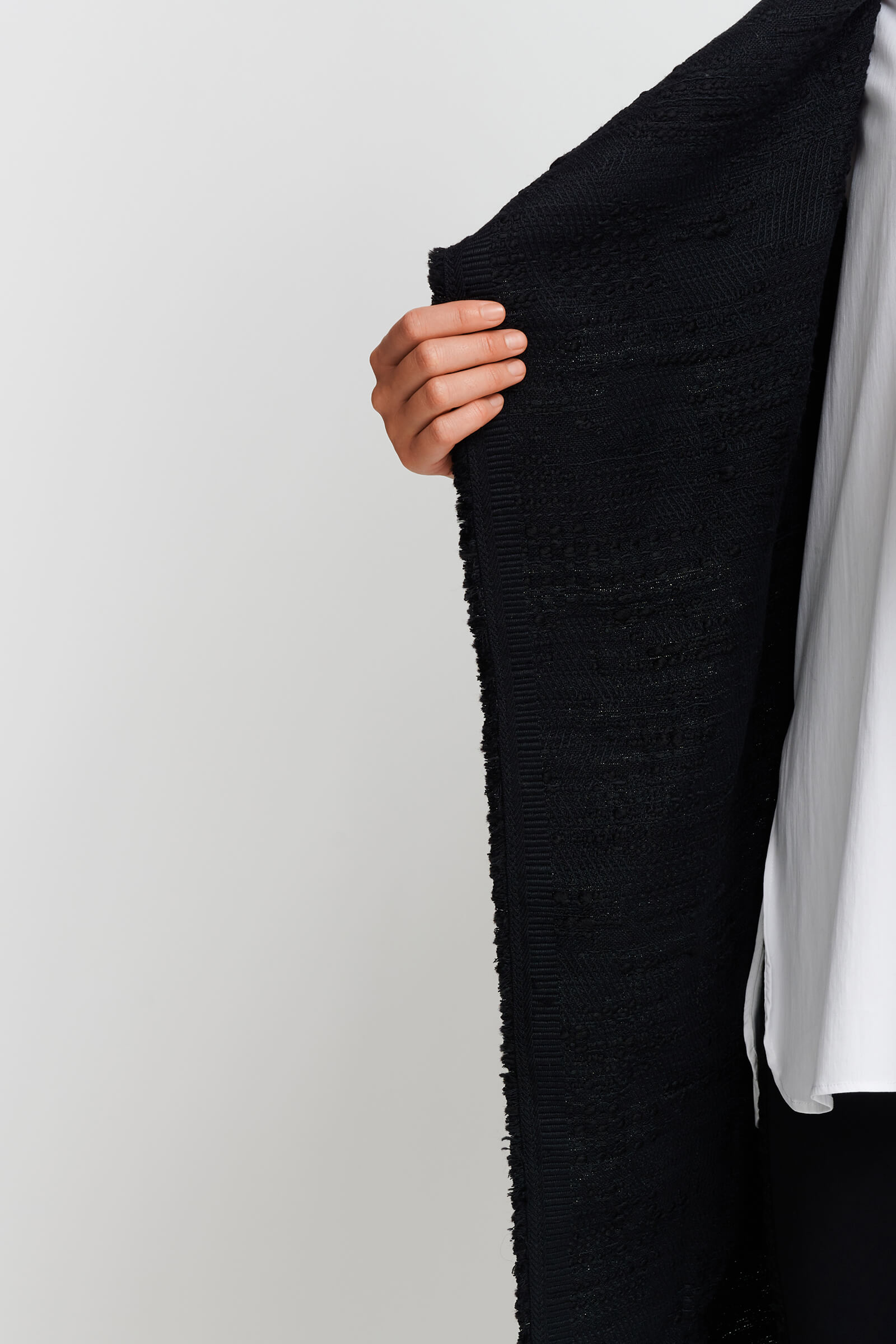 Асимметричный жилет на запах Shan 