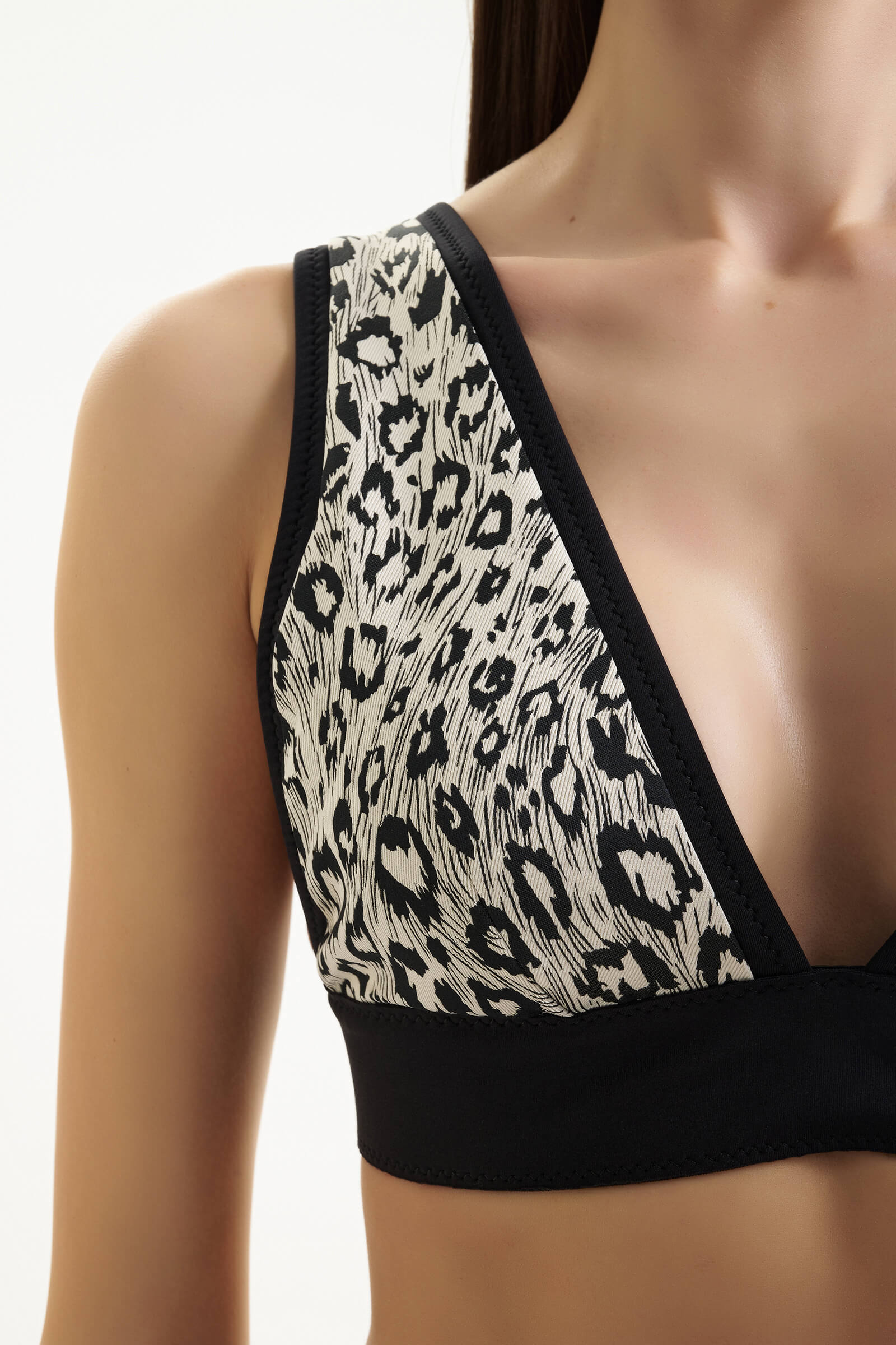 Топ на регулируемых бретелях Shan 