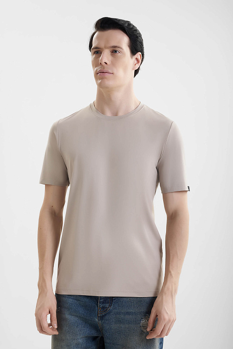 Базовая футболка с круглым вырезом Shan  