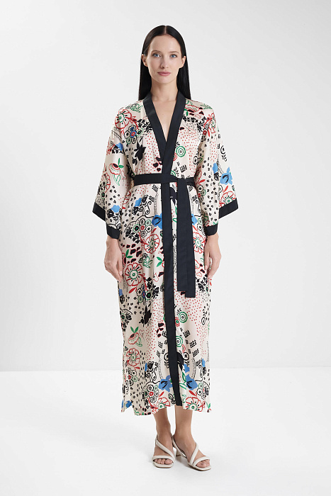 Шелковый халат с асимметричным рукавом Shan  
